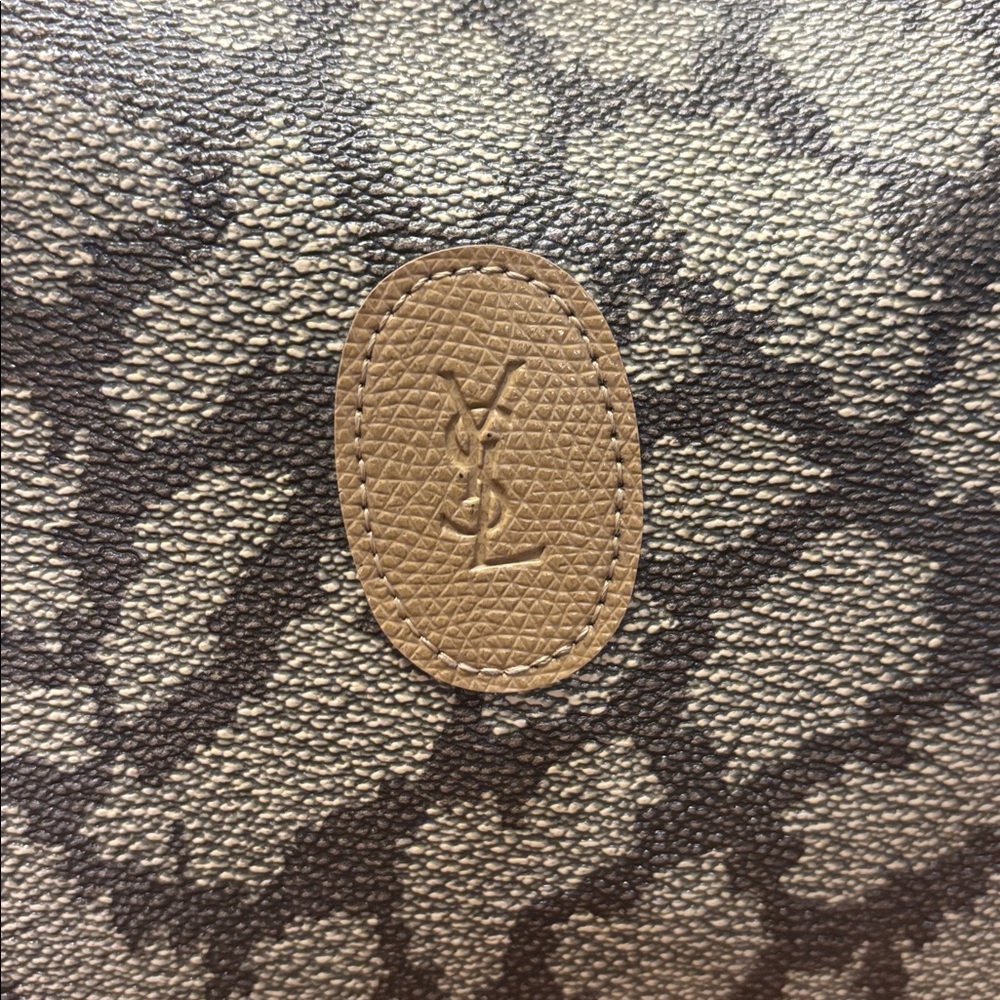 YVES Saint LAURENT YSL Vintage Giraffe print Clutch Pouch Bag - Picture 2 of 8